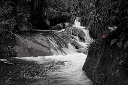 cachoeira_toca_da_raposa5286-2.jpg(110 KB)