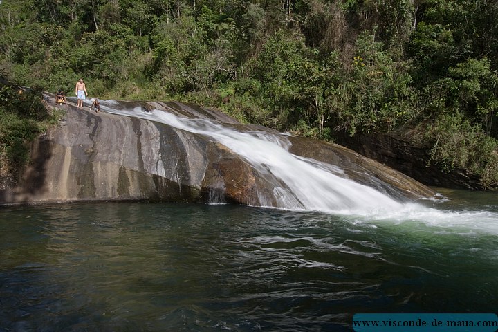 Cachoeira_escorrega_Maua_Maromba5108.jpg Cachoeira do Escorrega, mais fotos