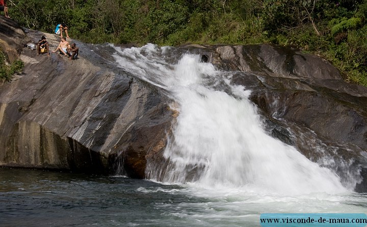 Cachoeira_escorrega_Maua_Maromba5130.jpg Cachoeira do Escorrega, mais fotos