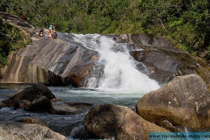 Cachoeira_escorrega_Maua_Maromba5132.jpg Cachoeira do Escorrega, mais fotos