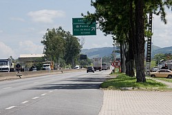 ViscondeMauaEstradaPenedo4265.jpg(84.8 KB)