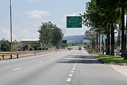 ViscondeMauaEstradaPenedo4267.jpg(74.6 KB)