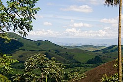 ViscondeMauaEstradaPenedo4364.jpg(104 KB)