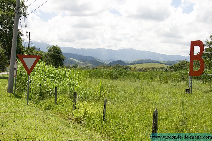 ViscondeMauaEstradaPenedo4289.jpg (109 KB)