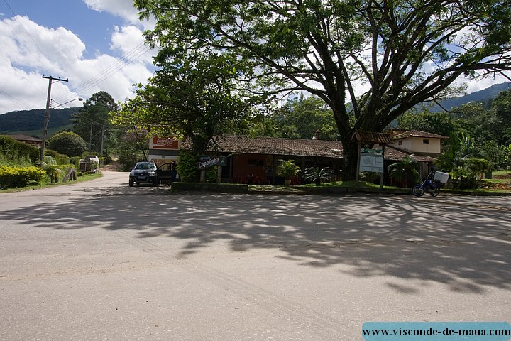 ViscondeMauaEstradaPenedo4342.jpg (110 KB)