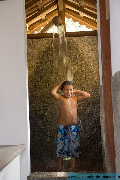 Ducha_FazendaRioPedras_4927.jpg (81.1 KB)