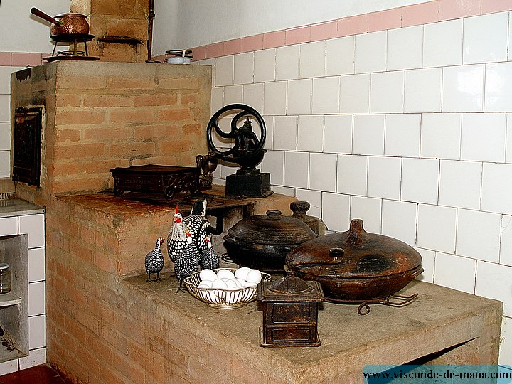 Fogao_a_lenha.jpg Mais_Fotos_Rio_Cristais