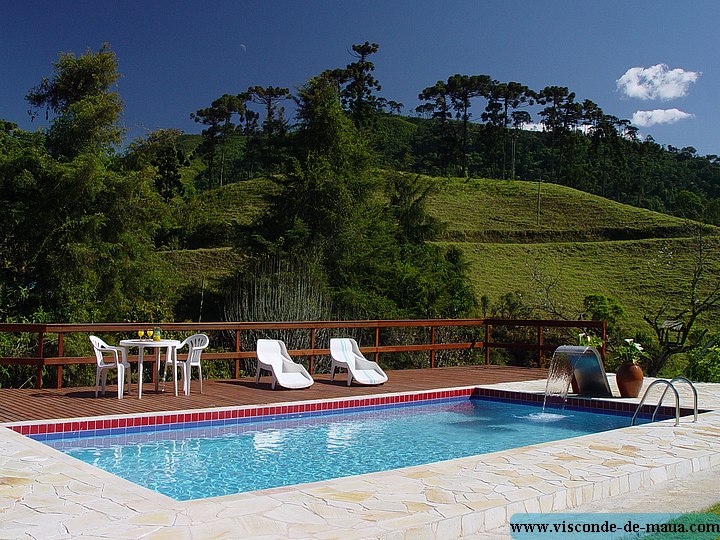 Piscina_01.jpg Mais_Fotos_Rio_Cristais