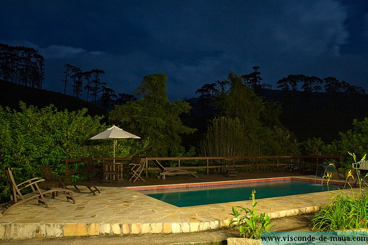 ViscondeMauaPousadaRioCristais4500-3.jpg Pousada_A_Noite