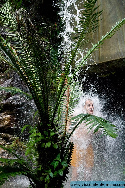 IMG_5829.jpg (146 KB)