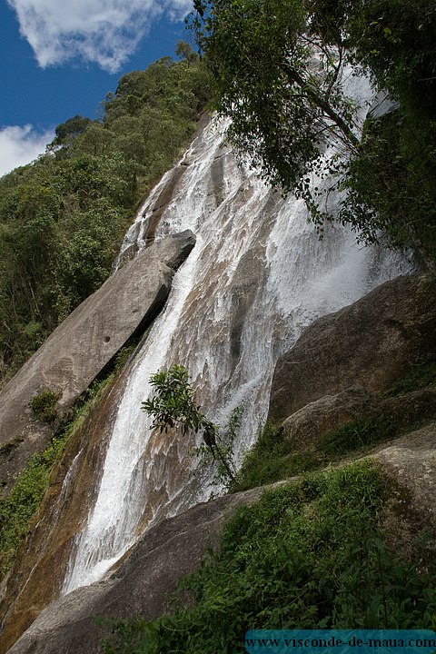 Cachoeira_Alcantilado_Vale_Flores4454.jpg (119 KB)