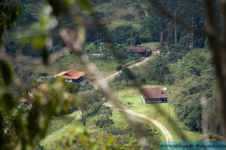 Cachoeira_Alcantilado_Vale_Flores4460.jpg (99.5 KB)