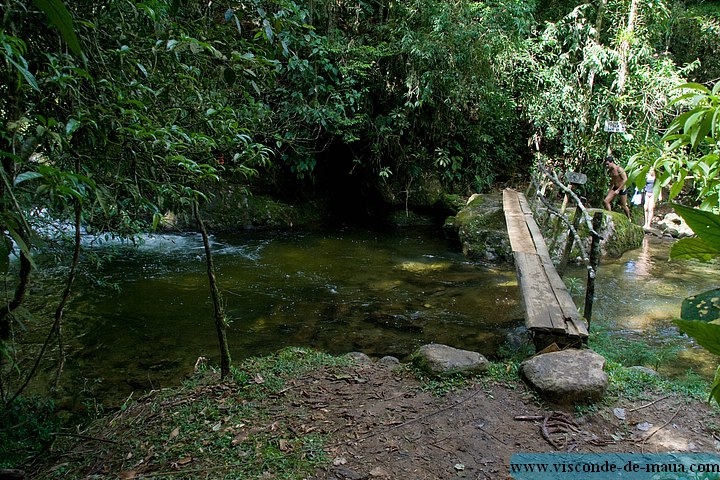 cachoeira_toca_da_raposa5210.jpg (141 KB)