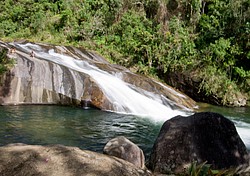 Cachoeira_escorrega_Maua_Maromba5100.jpg Cachoeira do Escorrega, mais fotos