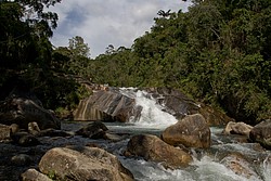 Cachoeira_escorrega_Maua_Maromba5133.jpg Cachoeira do Escorrega, mais fotos