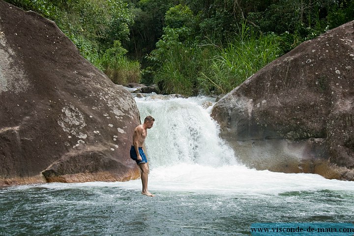 Pocao_Maromba_Cachoeira5239.jpg (110 KB)