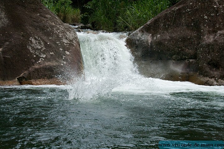 Pocao_Maromba_Cachoeira5240.jpg (117 KB)