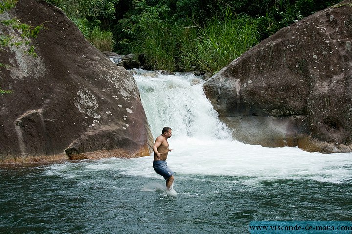 Pocao_Maromba_Cachoeira5246.jpg (116 KB)