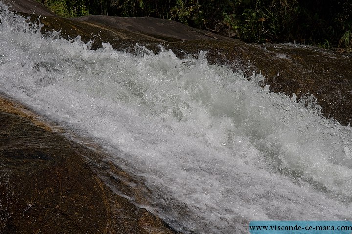 Cachoeira_Escorrega_Maromba_RJ5144.jpg (97.6 KB)