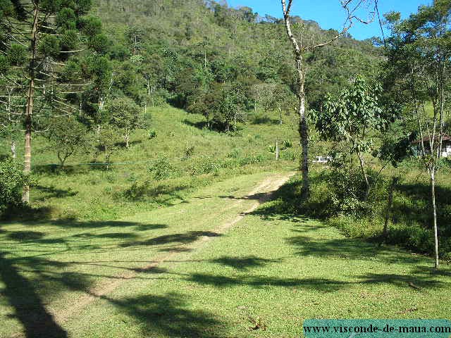 Sitio_Vale_Pavao013.jpg (122 KB)